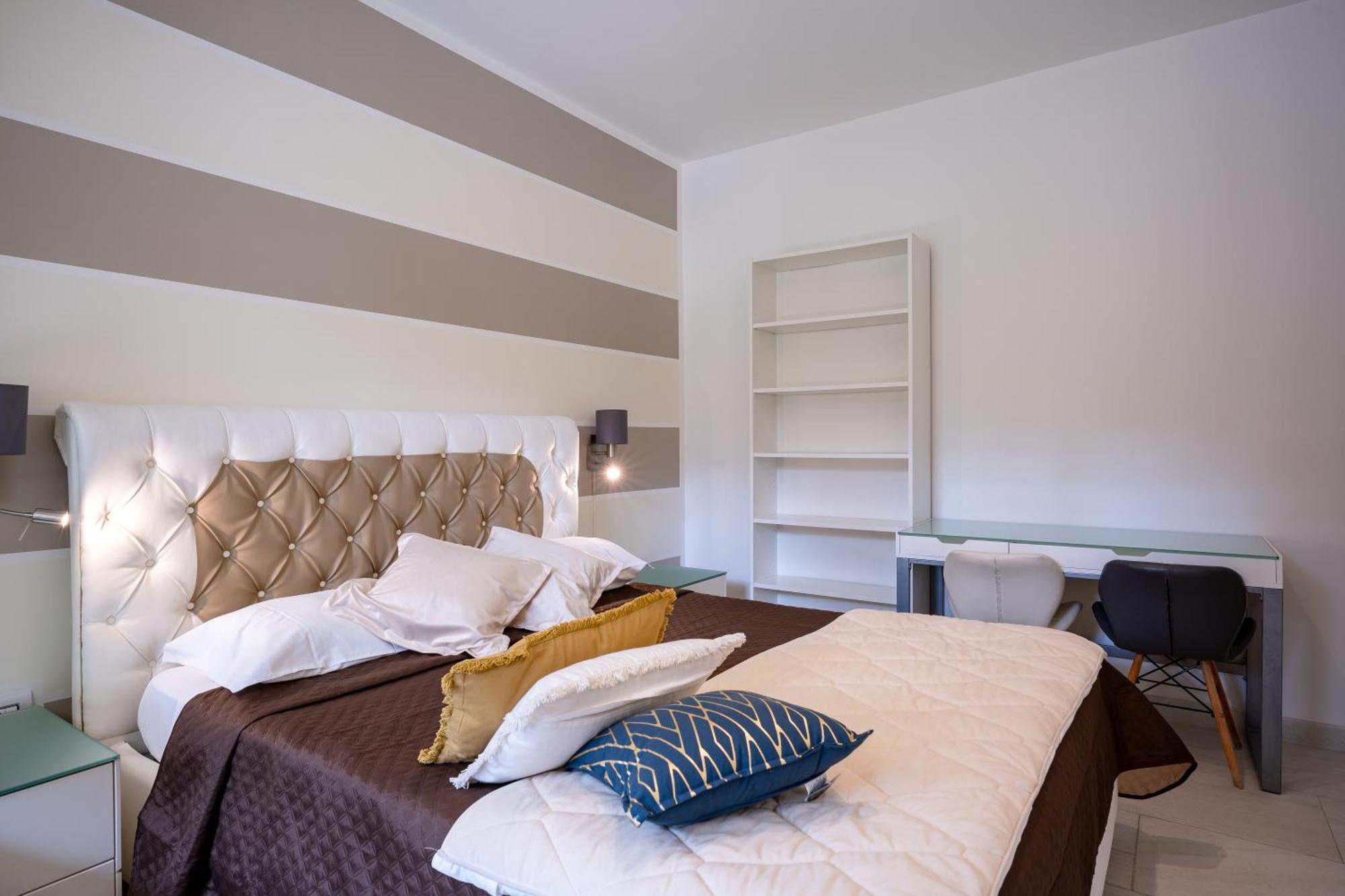 Kalbia Apartment Or Rooms Renovated, Functional, Intimate And More Кальяри Экстерьер фото